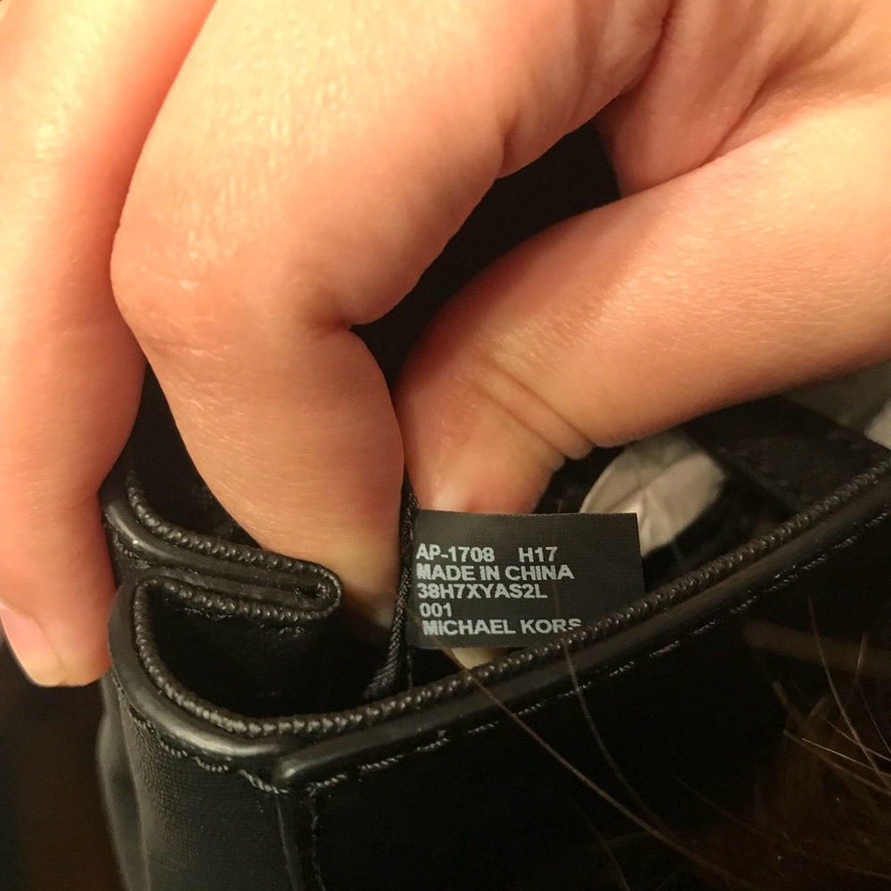 Sold!Michael Kors Calli Black Jewel Medium Satchel - Picture 4 of 7